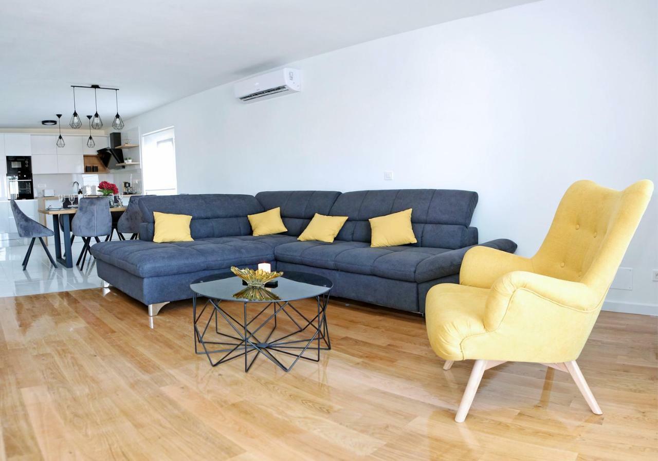 זאדאר Apartment Villa Grga מראה חיצוני תמונה