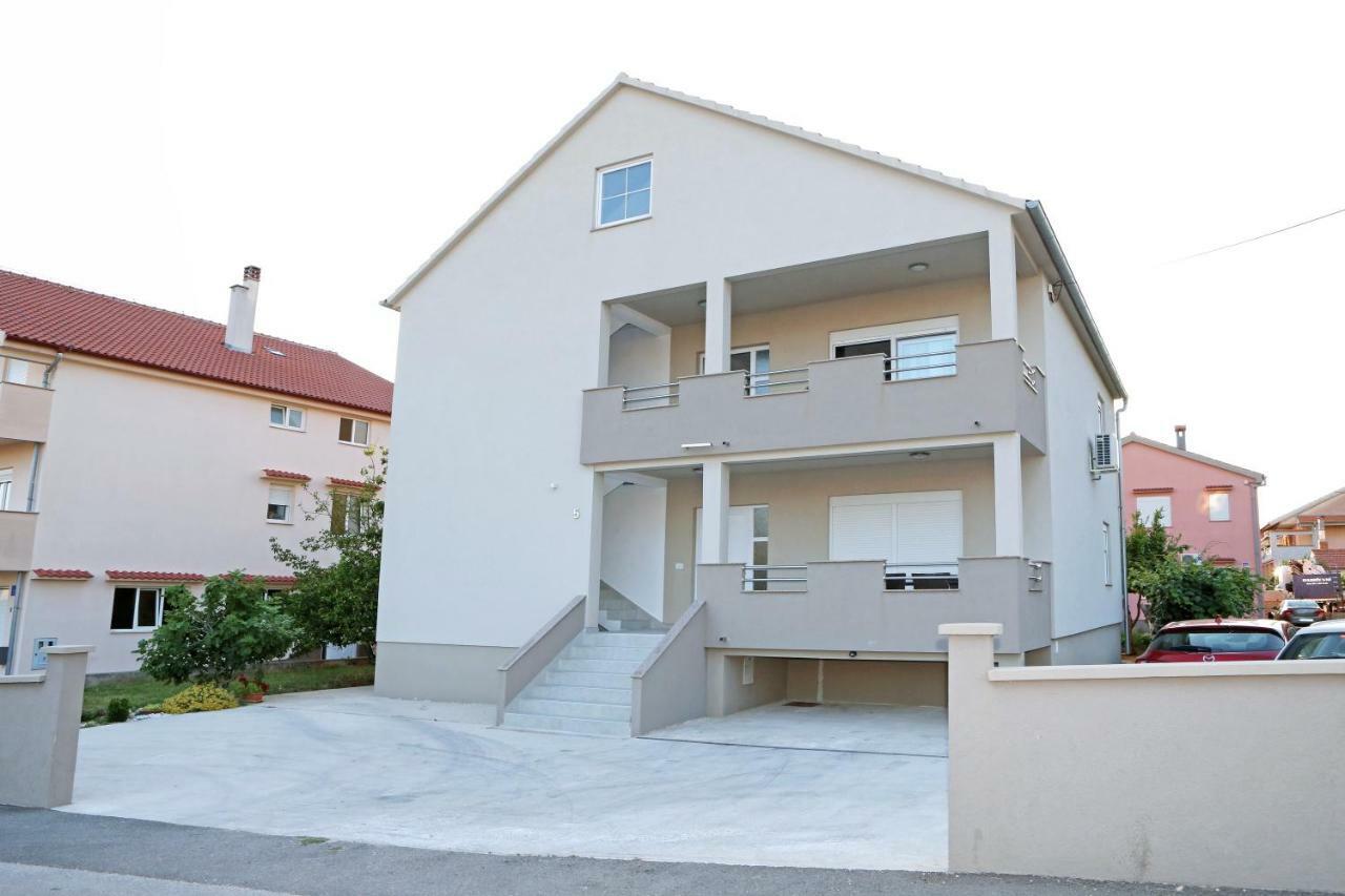 זאדאר Apartment Villa Grga מראה חיצוני תמונה