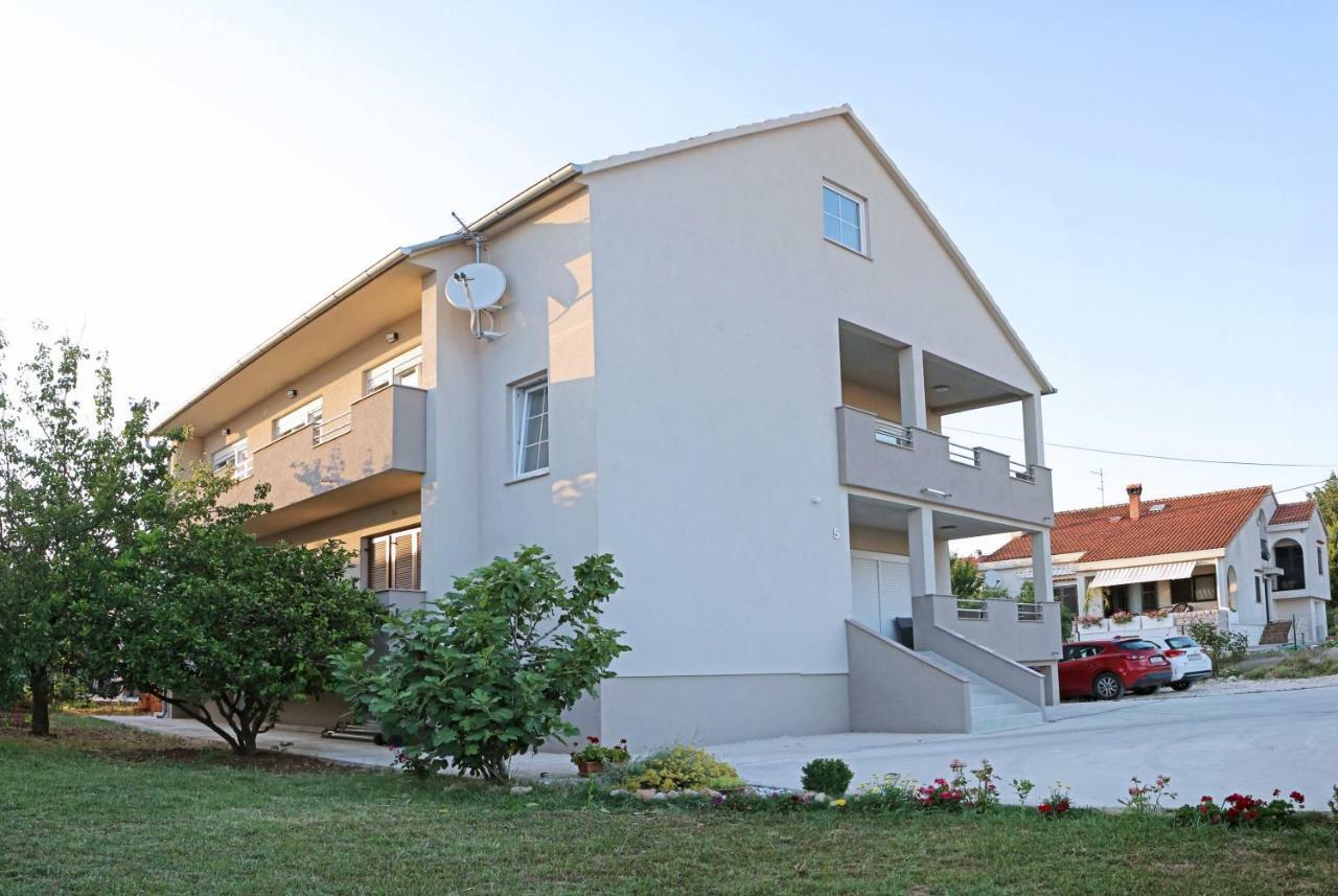זאדאר Apartment Villa Grga מראה חיצוני תמונה